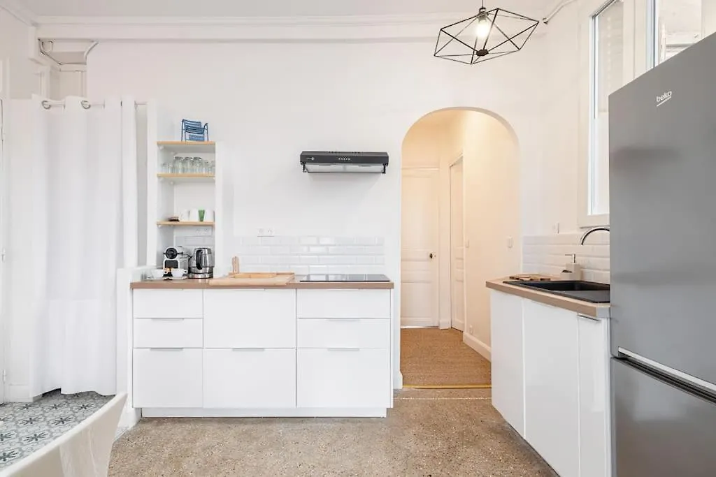 My Casa - Medecin 43 - Superb Bright City Center Apartment Niza 0*,